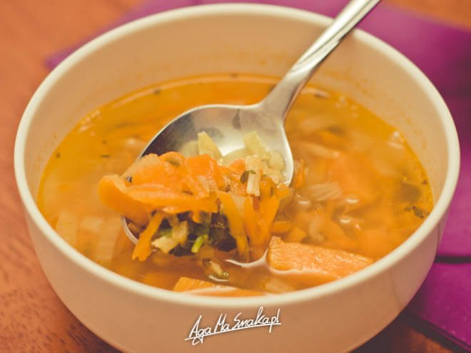 zupa-cebulowa-z-batatami-przepis-weganski-6