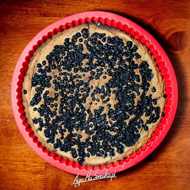bezglutenowa-tarta-jaglano-grycznaa-z-jagodami-1
