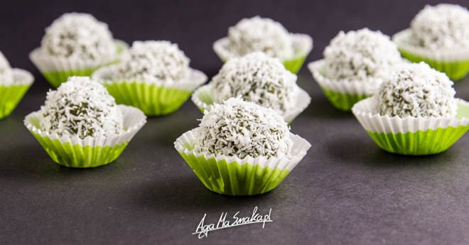 praliny-z-chlorella-zdrowe-slodycze-bez-cukru-przepis-3