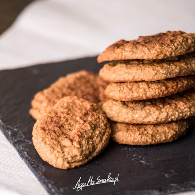 trzyskladnikowe-ciastka-sniadaniowe-zdrowe-slodycze-przepis-2