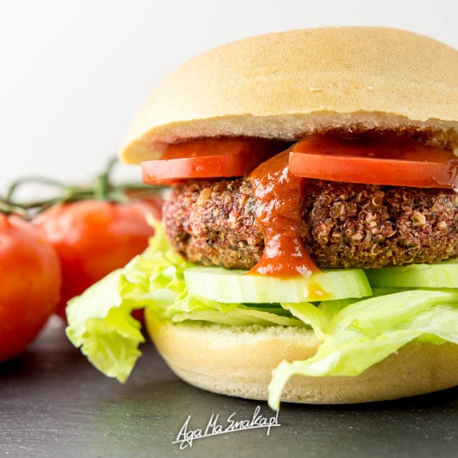 proste-weganskie-burgery-z-komosy-ryzowej-4
