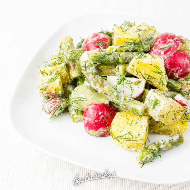 salatka ziemniaczana ze szparagami zdrowy szybki przepis wegański i bezglutenowy