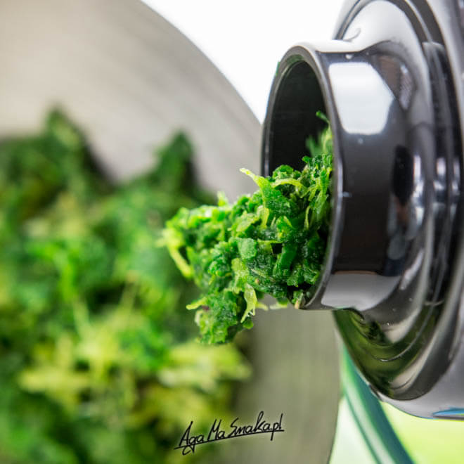 sok-szpinakowo-owocowy-z-wyciskarki-do-sokow-przepis-17