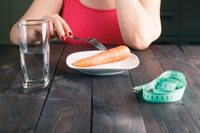 nie jem warzyw moje dziecko nie je warzyw kobieta na diecie