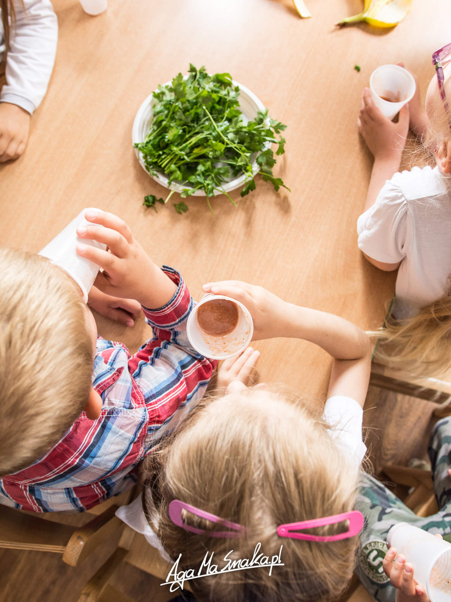zdrowe jedzenie dzieci jak rozmawiać z dziećmi o jedzeniu rodzicielstwo bliskości