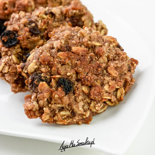 Bezcukrowe zdrowe ciasteczka owsiano-ryżowe bez glutenu bez jaj bez mąki