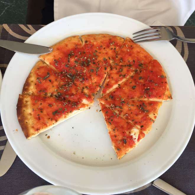 Dieta wegańska i bezglutenowa na Wyspach Kanaryjskich wakacje w Hiszpanii bezglutenowa pizza