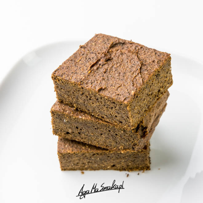 Bezglutenowe brownie z batatem i makiem bez cukru